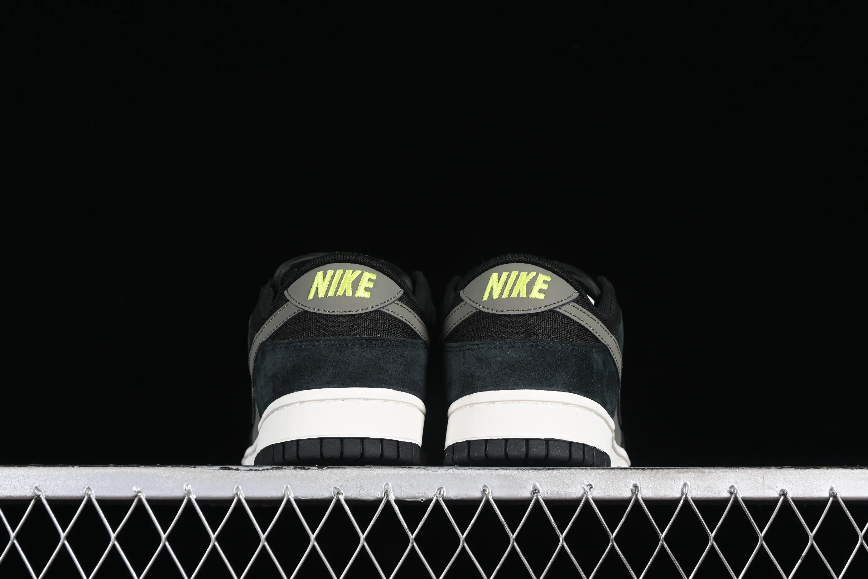 All categories Nk SB Dunk series Nk SB Dunk Low low-top sneakers Nk Dunk Low SB low-top sports and leisure sneakers 302517-236